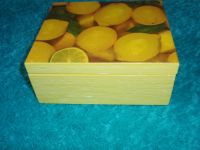 Dekoruota dėžutė su citrinomis